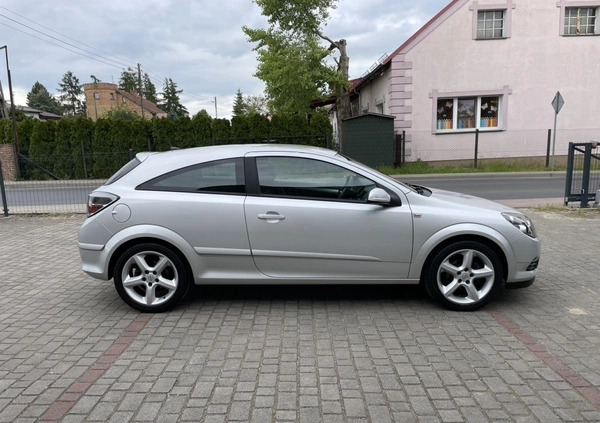 Opel Astra cena 15900 przebieg: 182000, rok produkcji 2006 z Gniezno małe 436